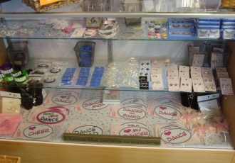 store pictures 044